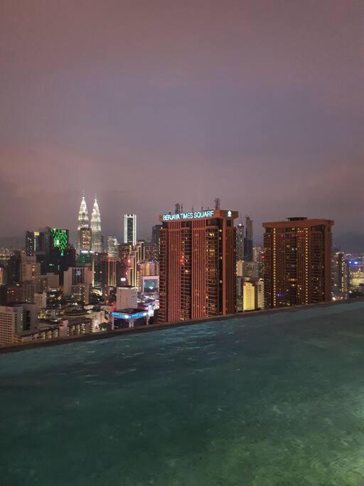Апартаменти Infinity Pool/Lucentia Bbcc,Near Trx, Klcc, Pnb118 Куала-Лумпур Екстер'єр фото
